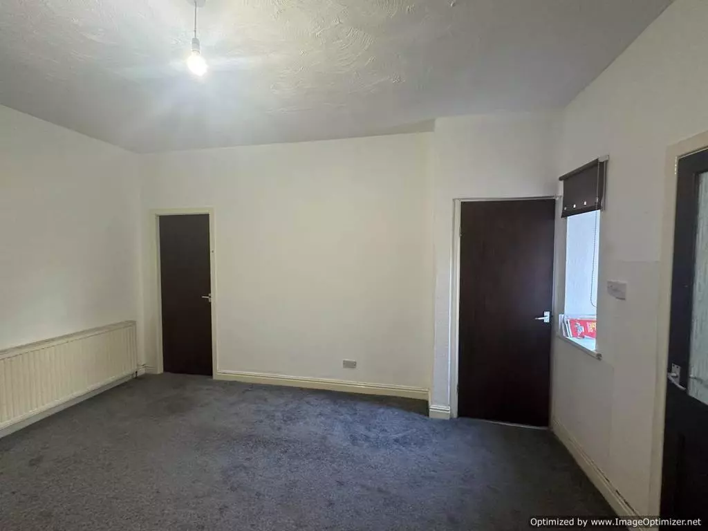 image-1-1024×1024 (1) £650 pcm (£150 pw)