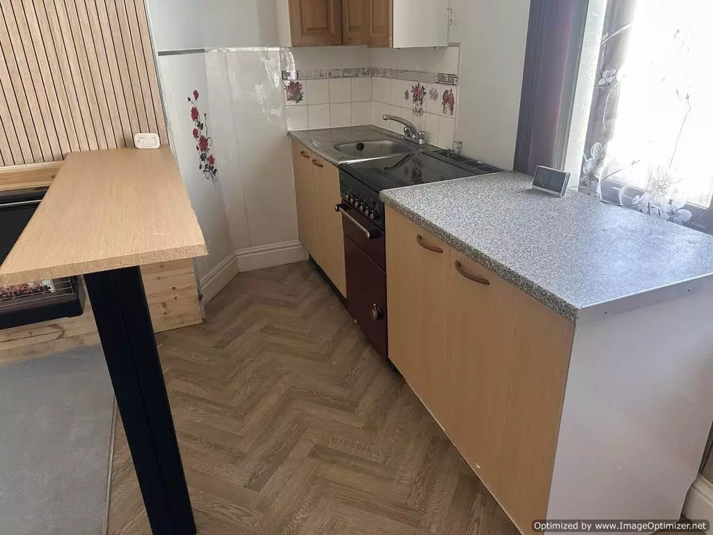 image-2-1024×1024 (3) £675 pcm (£156 pw)