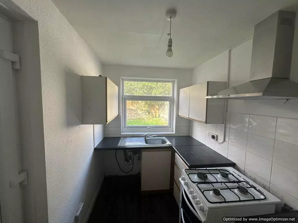 image-3-1024×1024 (1) £650 pcm (£150 pw)