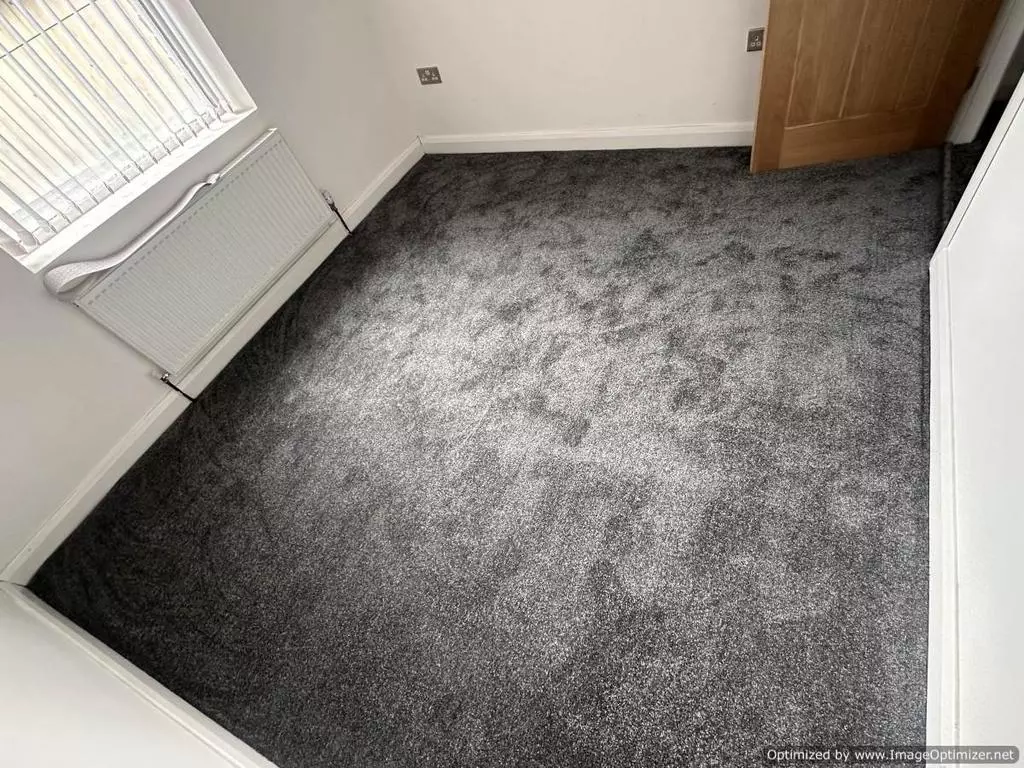 £675 pcm (£156 pw)