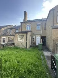£650 pcm (£150 pw)